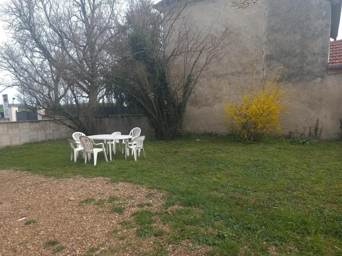 Country house L'univers, Vous Et Nous Pouilly-sur-Vingeanne